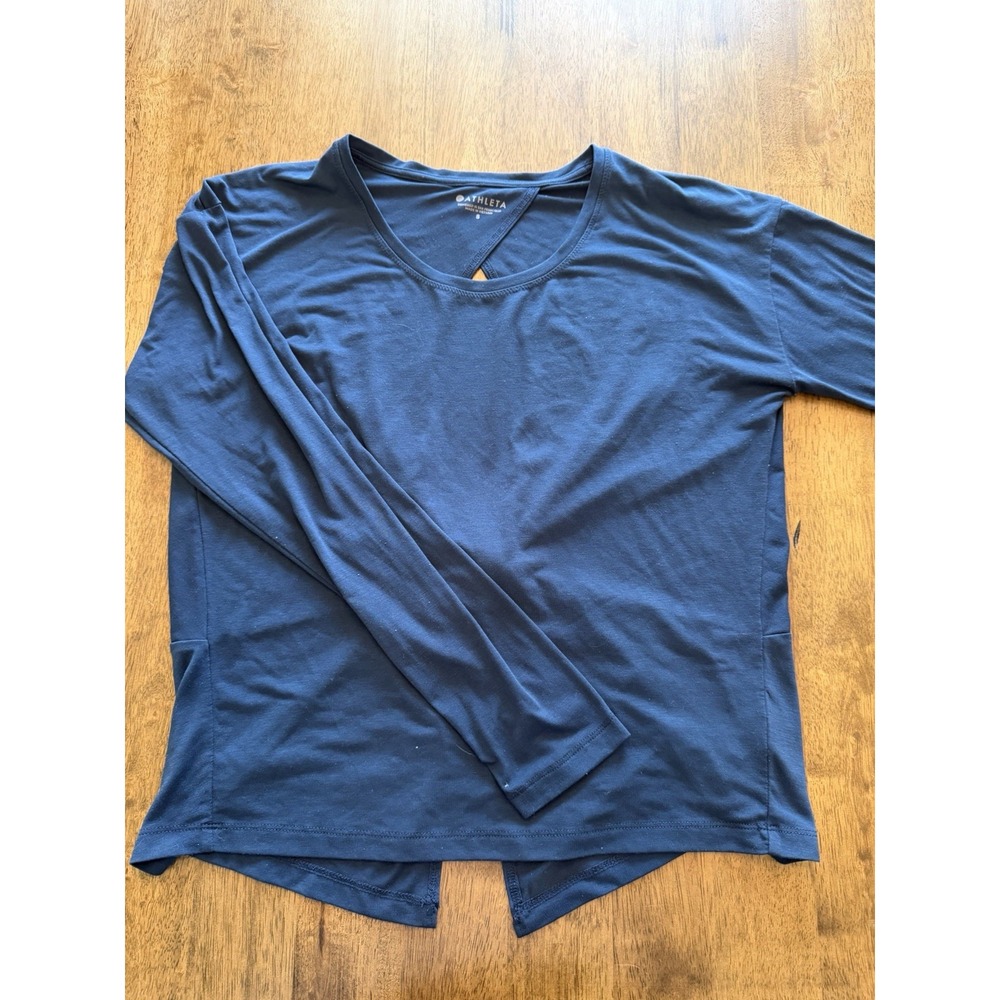 Athleta Women's Small Navy Long Sleeve Open Twist Back Yoga Workout Top